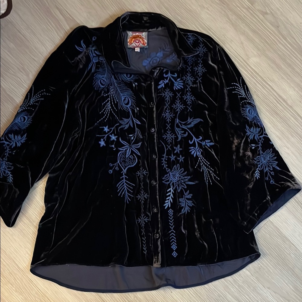 Navy Velvet Embroidered blouse by Johnny Was